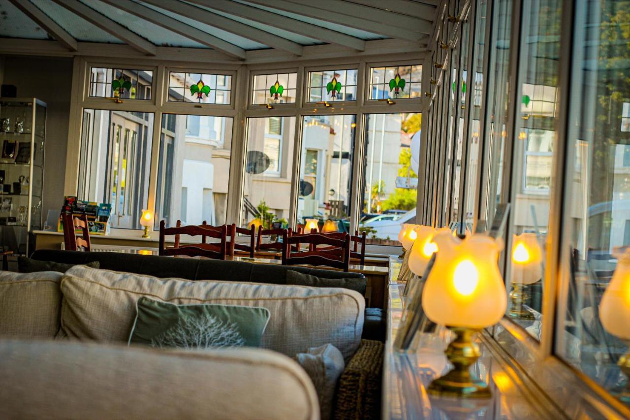 New Loretta Hotel Лландидно Экстерьер фото